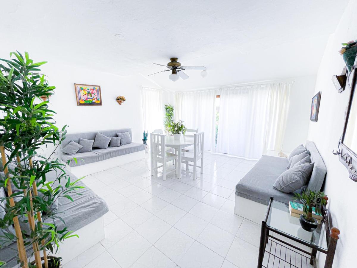 Villas & Apartments Vacation Hotel Rentals Long Term Bavaro Los Corales プンタ・カナ エクステリア 写真